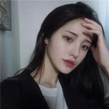 超拽女生霸气头像2021最新你知道我想做的不只是朋友