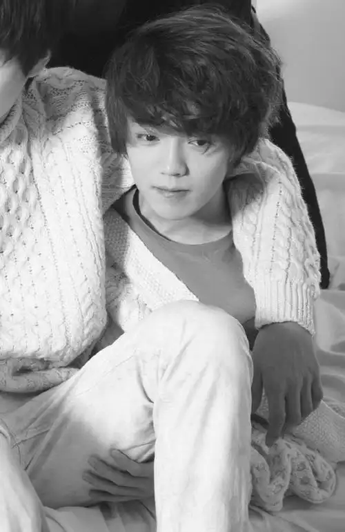 青回,来看看九年前鹿晗刚出道的颜值怎么样?