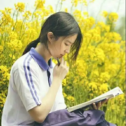 刘亦菲美照《致青春原来你还在这里》(苏韵锦)