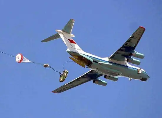 我新型战车空投系统大幅提高空降兵战力(图)