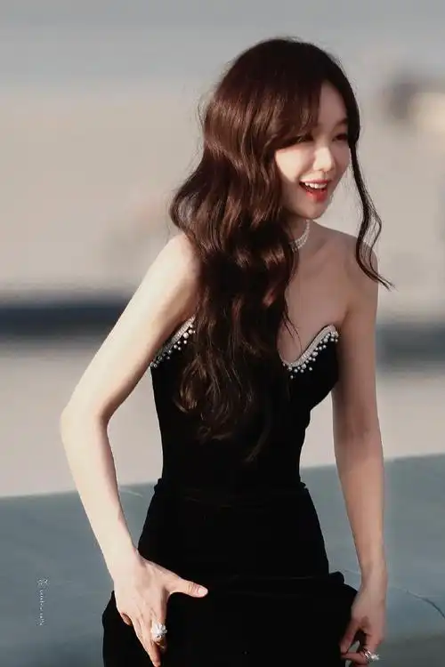 徐梦洁抹胸礼服##淘宝红人之夜