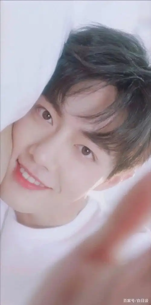 肖战最新照片帅出新高度,网友:太好看了!