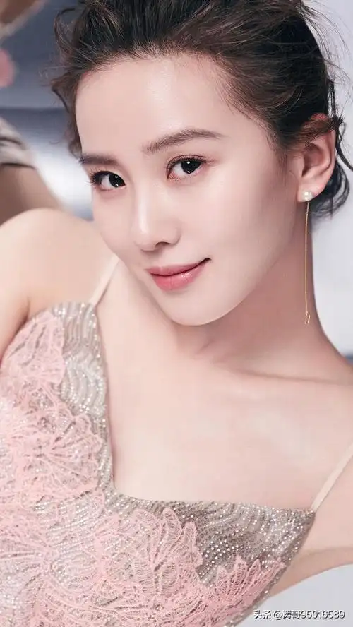 中国最美最漂亮的女星女演员是谁?佟丽娅,甘婷婷,还是甘露?-头条问答