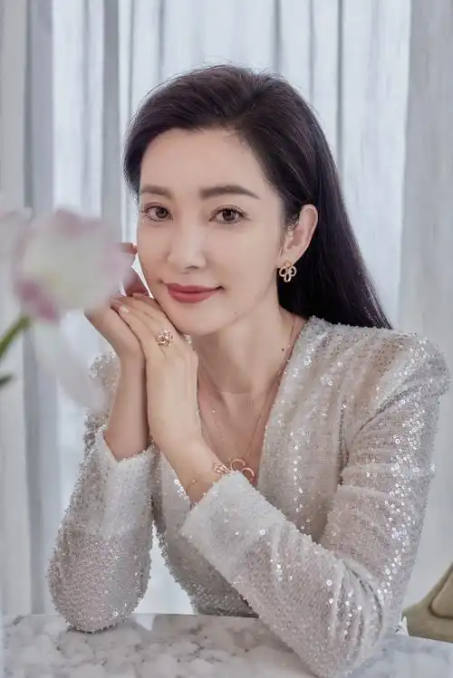 周大福青春88系列新品发布会##李冰冰周大福珠宝集团代言人