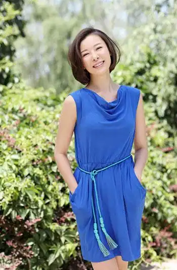 柯蓝个人资料简历 柯蓝家庭背景显赫柯蓝爷爷真正身份被揭