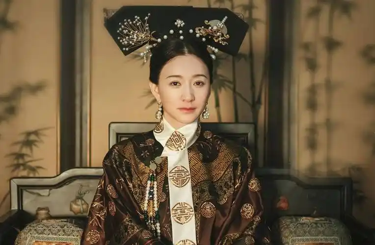 积压7年,半个娱乐圈都来助力,都市剧天花板要来了吗_李小冉_演技_作品