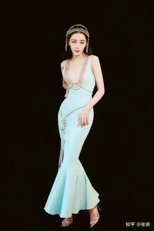 这次的时尚芭莎的红毯谁惊艳到了你