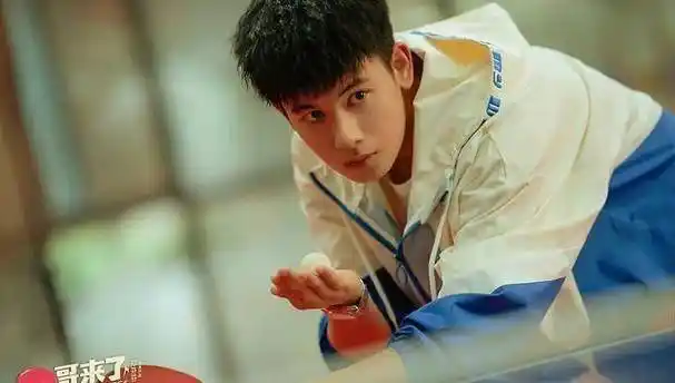 胡先煦眼光独到,新导演新演员,青年影人赶上好时机