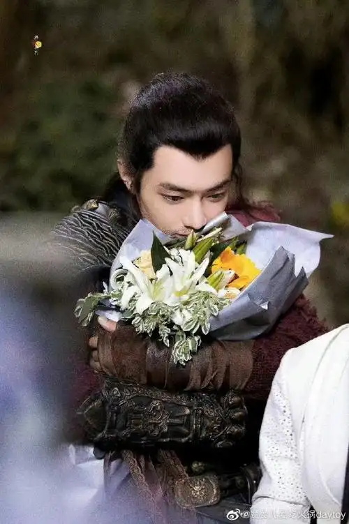 肖战##肖战正能量艺人#肖战影视剧汇总99《超星星学院》    方天择