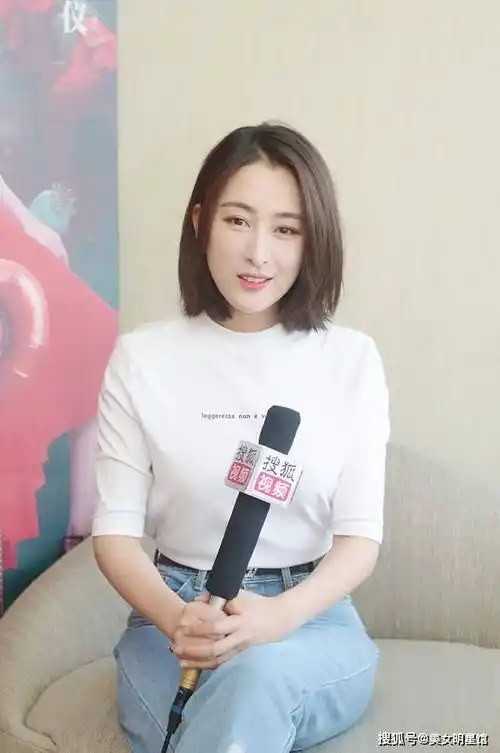 42岁马苏,尤物身材饱满诱人!_外貌_魅力_女性