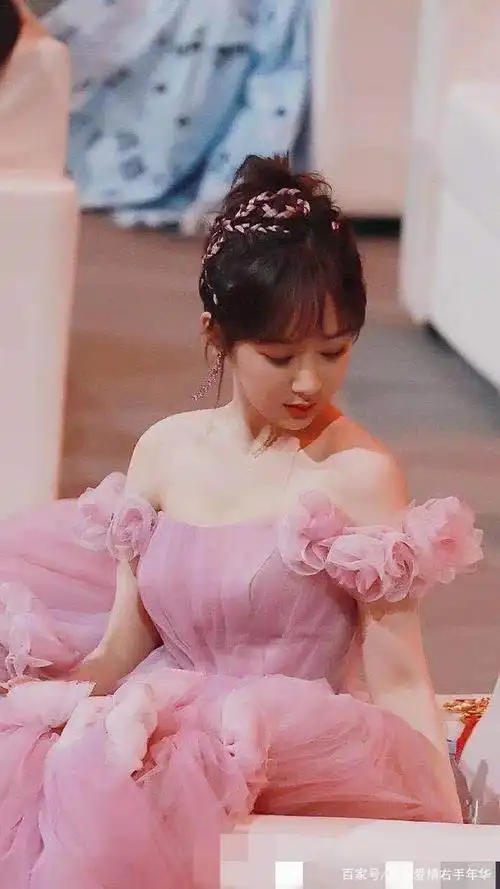 杨紫好美,说是仙女下凡也不为过吧.