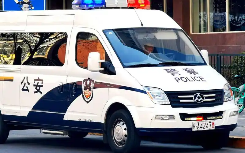 醒醒北京警车有前网爆闪啦破音细细蓝线3