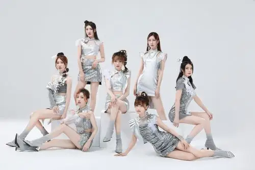 sing女团五周年纪念团专1828温暖来袭告别过往为梦续航