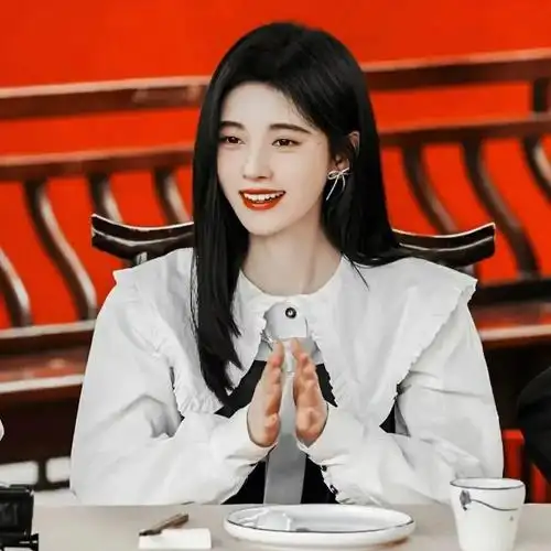 鞠婧祎笑容杀图片小橘的笑颜真的很治愈