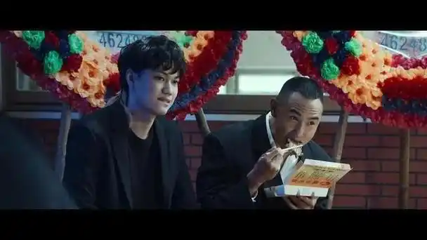 同是吃盒饭镜头把阮经天和周星驰周润发放一起看差距就出来了