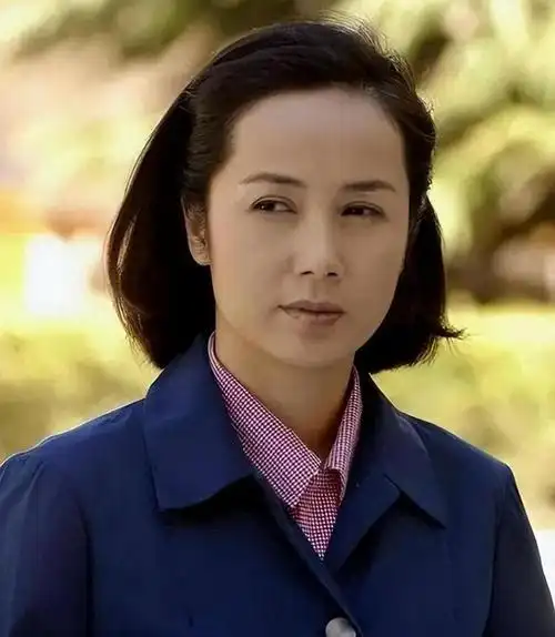 蒋雯丽包养干儿子添实锤买房画面疑曝光更多内幕被深扒