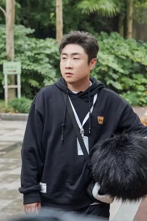 《神奇公司在哪里》助力动物园复游 乔杉竟怕毛秒怂变"胆小杉"|薛之谦