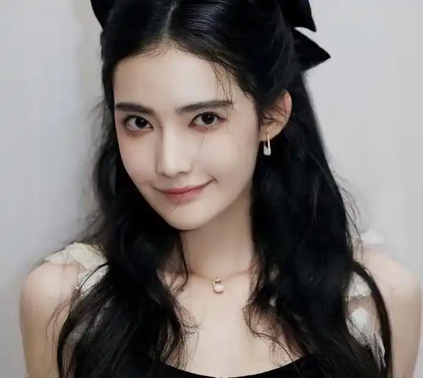 祈今朝:她能否成为下一个迪丽热巴 许凯,虞书欣主演的仙侠剧《祈今朝