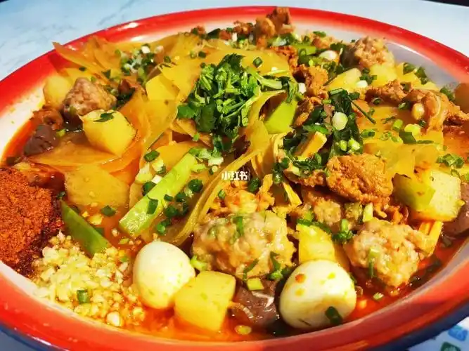 宋记盘盘麻辣烫,乐山油炸串串