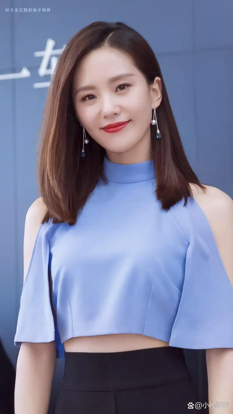 刘诗诗(原名刘诗施),1987年3月10日出生于北京市,中国内地影视女演员