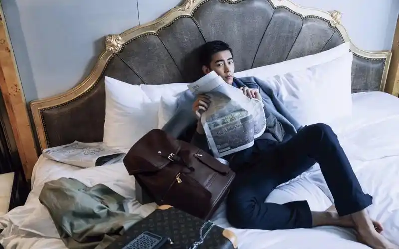 纪凌尘相关图片