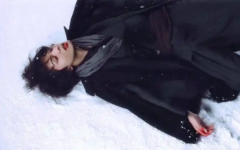 人间失格生田斗真小栗旬版病弱cut虐