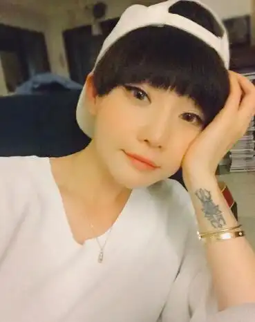 高晓松前妻近照曝光31岁美似少女竟和郭碧婷是多年好友