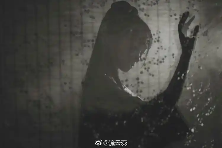 古风真人 壁纸 女生头像 女头 小清新 虐心 唯美 高清 意境 古风 古风