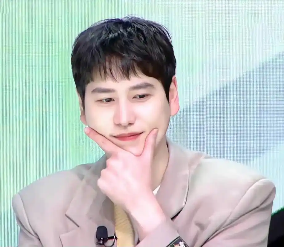 superjunior #曺圭贤  难道就我很喜欢栗子头? - 抖音