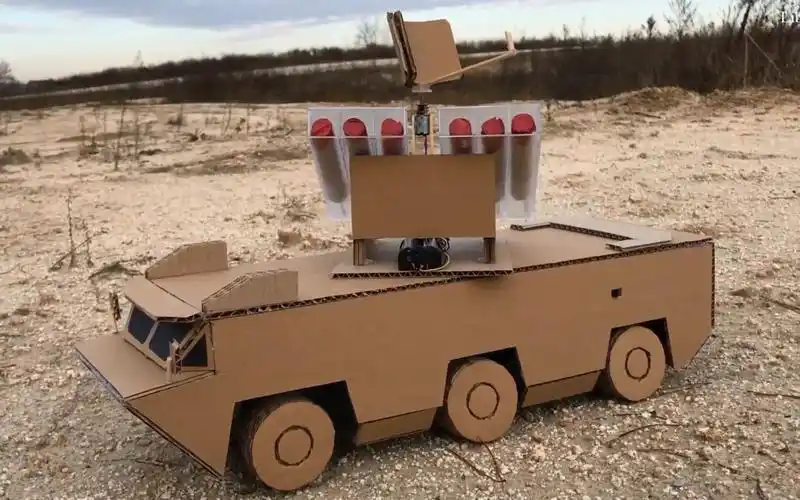 见过用纸张做的经典苏联萨姆8防空导弹车吗?