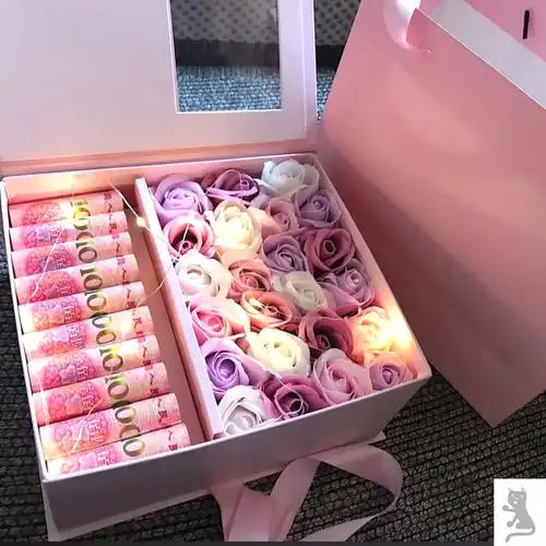 有钱花生日礼盒肥皂花玫瑰花惊喜礼物包装盒表白女生韩式灯串礼物