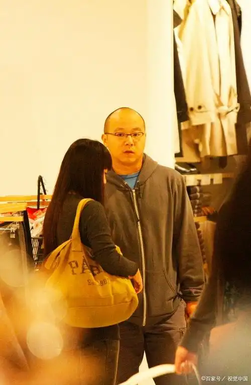 《岁月未减风华,53岁窦唯状态亮眼,王菲欣赏才华不减当年》