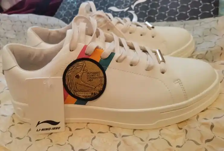 李宁1990金牌系列小白鞋