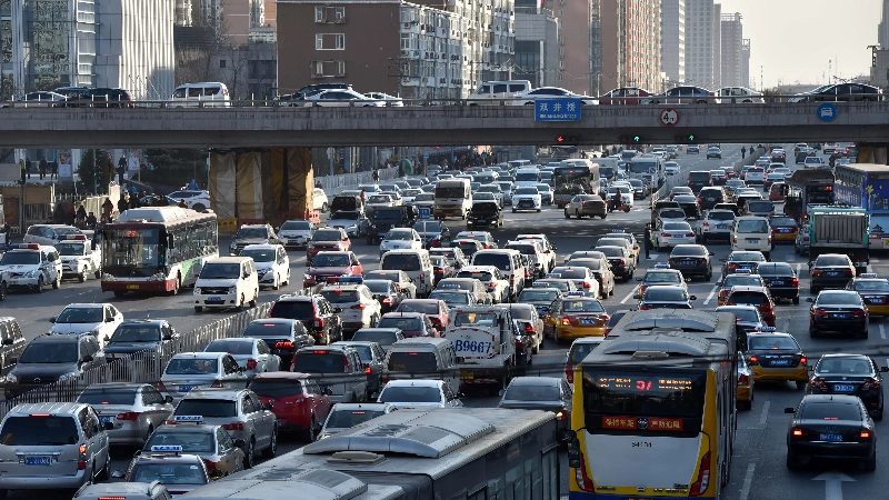 北京晚高峰提前到来二环三环四环处于严重拥堵级别