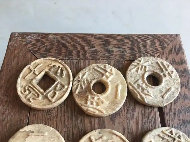 出土古玉老玉西周玉钱 - 中华古玩网 - 古董收藏