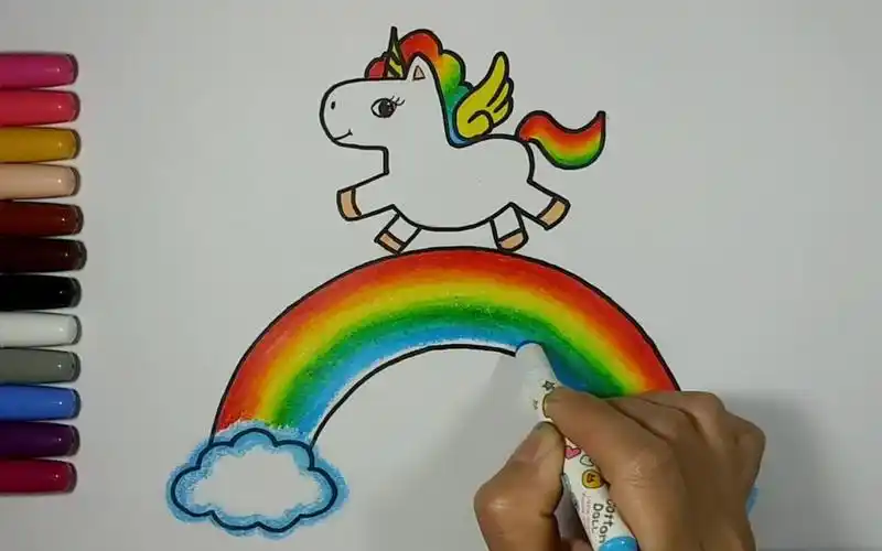 色彩绘画简笔画教学,教小朋友画独角兽用颜料笔涂上颜色