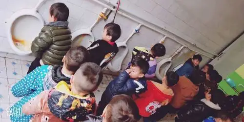 韩集镇中心幼儿园(小一班)