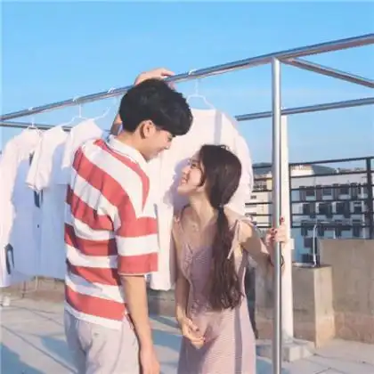 最新秀恩爱情侣头像