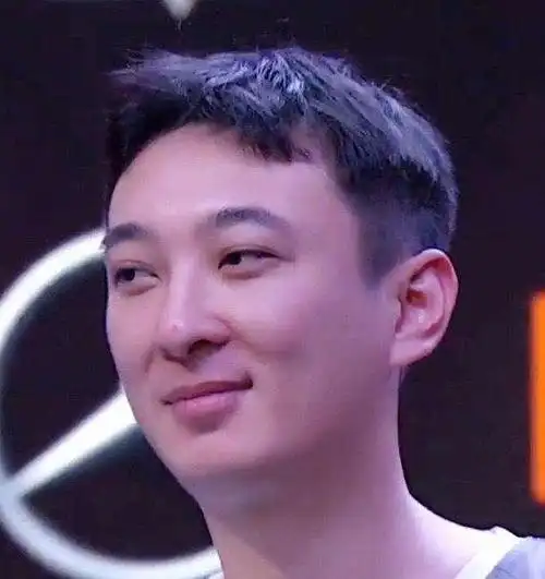 王思聪职业赛场首秀,创下诸多职业记录,并创造了一大批表情包