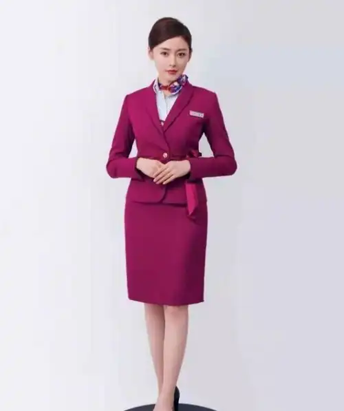 张天爱穿空姐制服大秀迷人风姿,笔直站姿尽显高贵姿态_路线_女孩子