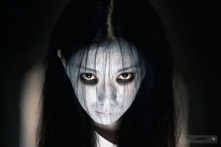 最新韩国惊悚剧!一口气看完5个故事!