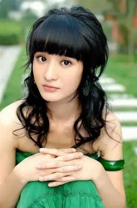 林好陆小燕,善良宽容,美丽大方,对待感情非常执着