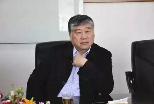 共话发展,建设品牌|李文杰,秦玉峰赴新兴药房参观考察