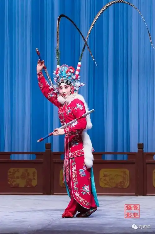 梨园视界纪念阎世善先生诞辰100周年暨京剧武旦阎派表演人才培养结业