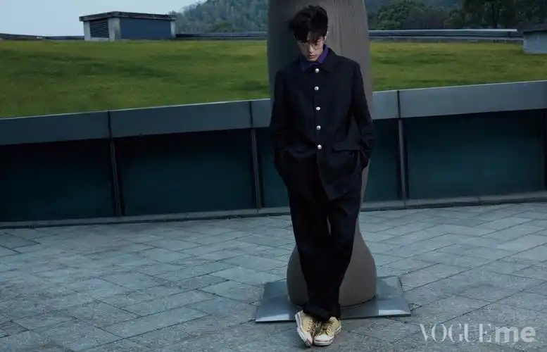 肖战封面杂志 - 堆糖,美图壁纸兴趣社区