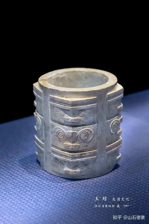 博物馆里的良渚文物一