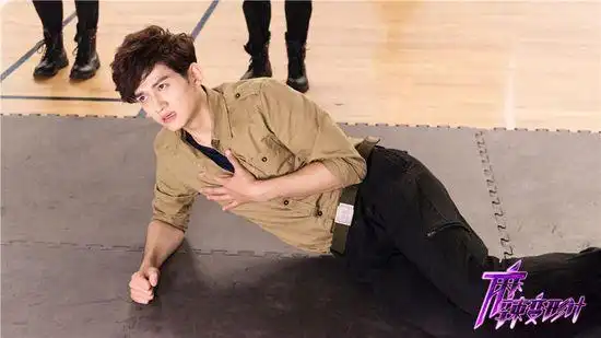 《麻辣变形计》曝视频 马可领衔"花千骨"猛回头