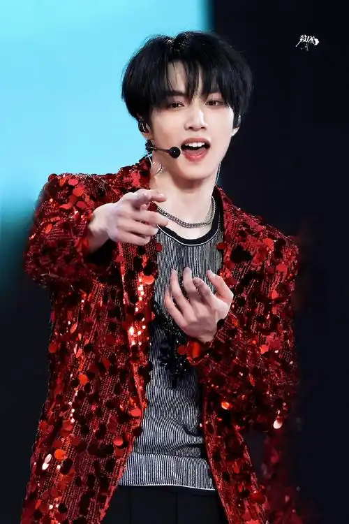 刘耀文 超绝少年气##刘耀文last night