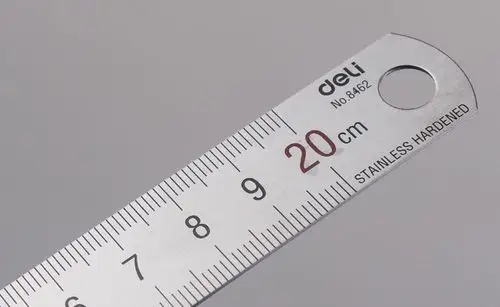 得力8462 不锈钢直尺 20cm 不锈钢尺子 得力文具 办公用品 deli