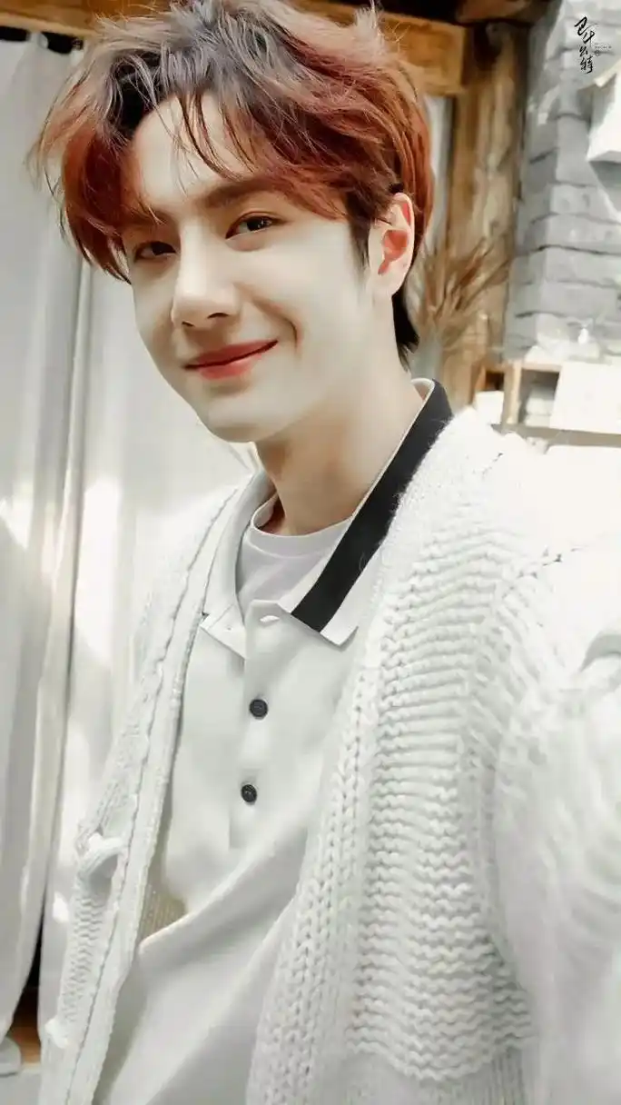 洛阳白牡丹就是这么好看9999#王一博 #王甜甜 #笑容治愈 - 抖音